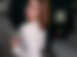 Live cam show with Cardi - Strip on Hubzter Live