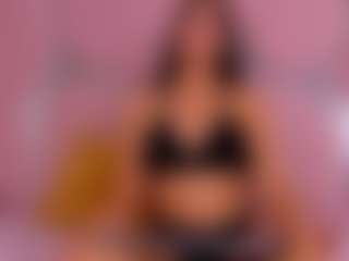 Live-Cam-Show mit Carlota - Bikini auf Camsoda
