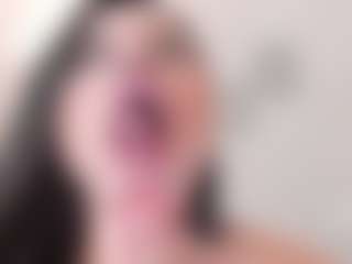emmaa-walker's Live Sex Cam Show