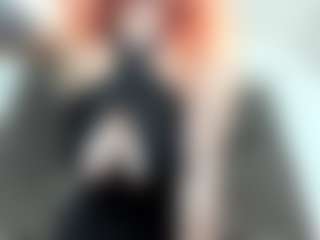 RosyYFoxy's Live Sex Cam Show