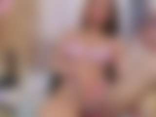 Live cam show with HelenaFits - Green Eyes on Uber Horny