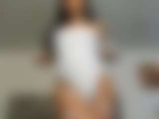 Live cam show with kattyRossG - Black Hair on Camsoda