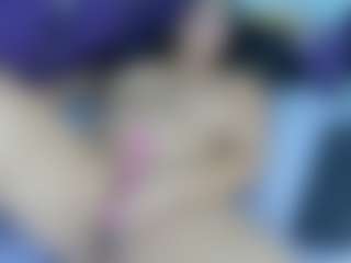 Kiara2asm's Live Sex Cam Show