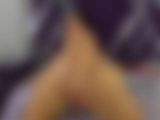 Kiara2asm's Live Sex Cam Show