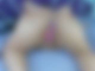 Kiara2asm's Live Sex Cam Show