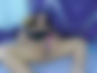 Kiara2asm's Live Sex Cam Show