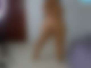Kiara2asm's Live Sex Cam Show