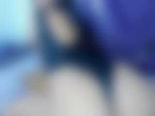 Kiara2asm's Live Sex Cam Show
