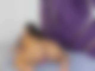 Live cam show with Kiara2asm - Oil on Camsoda