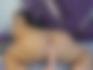 Live cam show with Kiara2asm - Public MILF on slutload
