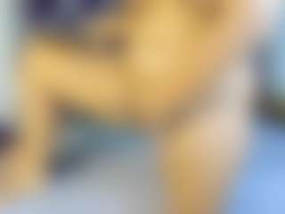 Kiara2asm's Live Sex Cam Show