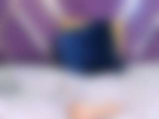 Live cam show with Kiara2asm - Fingers on Mixed Magazine Live