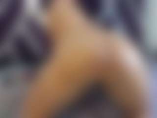 Live cam show with Kiara2asm - Facial on Camiplay Live