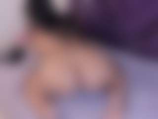 Kiara2asm's Live Sex Cam Show