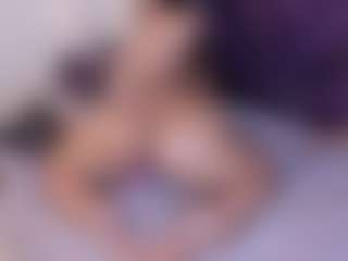 Live cam show with Kiara2asm - Public on Camsoda