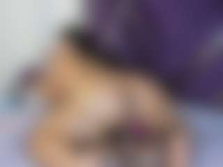 Kiara2asm's Live Sex Cam Show