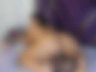 Live cam show with Kiara2asm - Cute on madthumbs