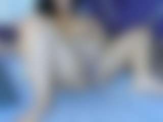 Kiara2asm MILF webcam performer live streaming
