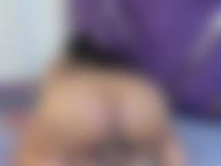 Kiara2asm's Live Sex Cam Show