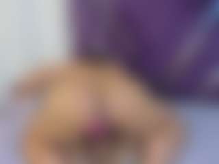 Kiara2asm's Live Sex Cam Show