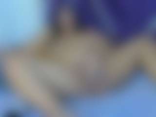 Kiara2asm's Live Sex Cam Show