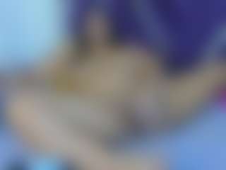 Kiara2asm's Live Sex Cam Show
