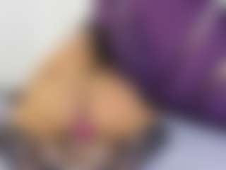 Kiara2asm's Live Sex Cam Show