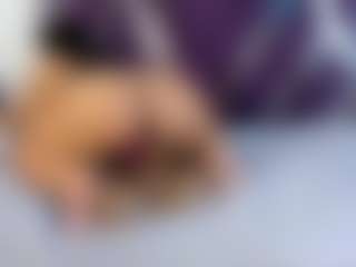 Kiara2asm's Live Sex Cam Show