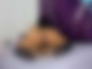 Kiara2asm's Live Sex Cam Show
