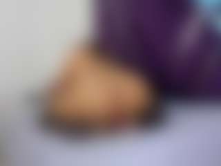 Kiara2asm's Live Sex Cam Show