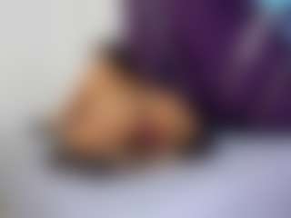 Kiara2asm's Live Sex Cam Show