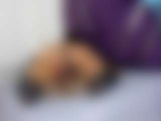 Kiara2asm's Live Sex Cam Show
