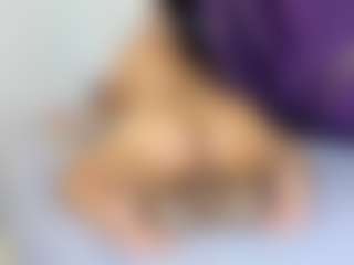 Kiara2asm's Live Sex Cam Show