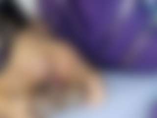 Kiara2asm's Live Sex Cam Show