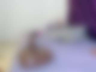 Kiara2asm's Live Sex Cam Show