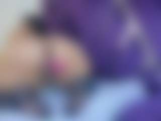 Kiara2asm's Live Sex Cam Show