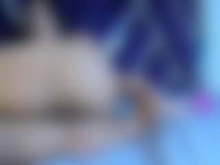 Kiara2asm's Live Sex Cam Show