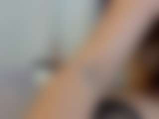 Kiara2asm's Live Sex Cam Show
