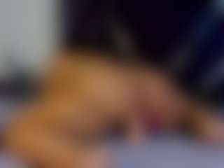 Live cam show with Kiara2asm - Latina on Camsoda | colombia