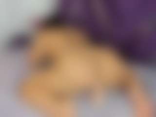 Kiara2asm's Live Sex Cam Show