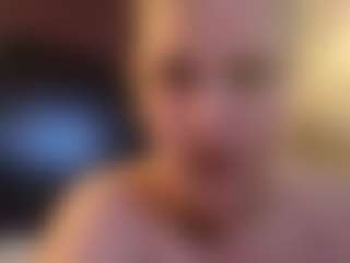 Kyliexoxo304's Live Sex Cam Show