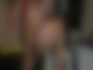 Live cam show with Mocha-Tammy - Mobile Young Adult on EXY