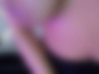 sweetbloomcs's Live Sex Cam Show