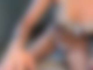 UnbecomingComer's Live Sex Cam Show