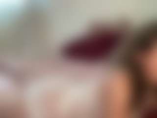 UnbecomingComer's Live Sex Cam Show