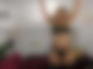 Live cam show with Ariannaaxx - Middle Aged on CSO-WL