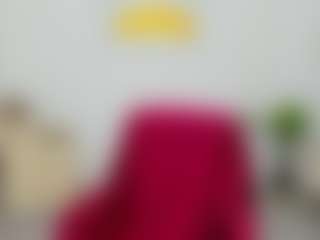Ariannaaxx MILF webcam performer live streaming