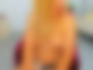 Ariannaaxx MILF webcam performer live streaming
