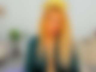 Ariannaaxx MILF webcam performer live streaming