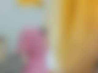Live cam show with Ariannaaxx - Middle Aged on https://playwithruby.com
